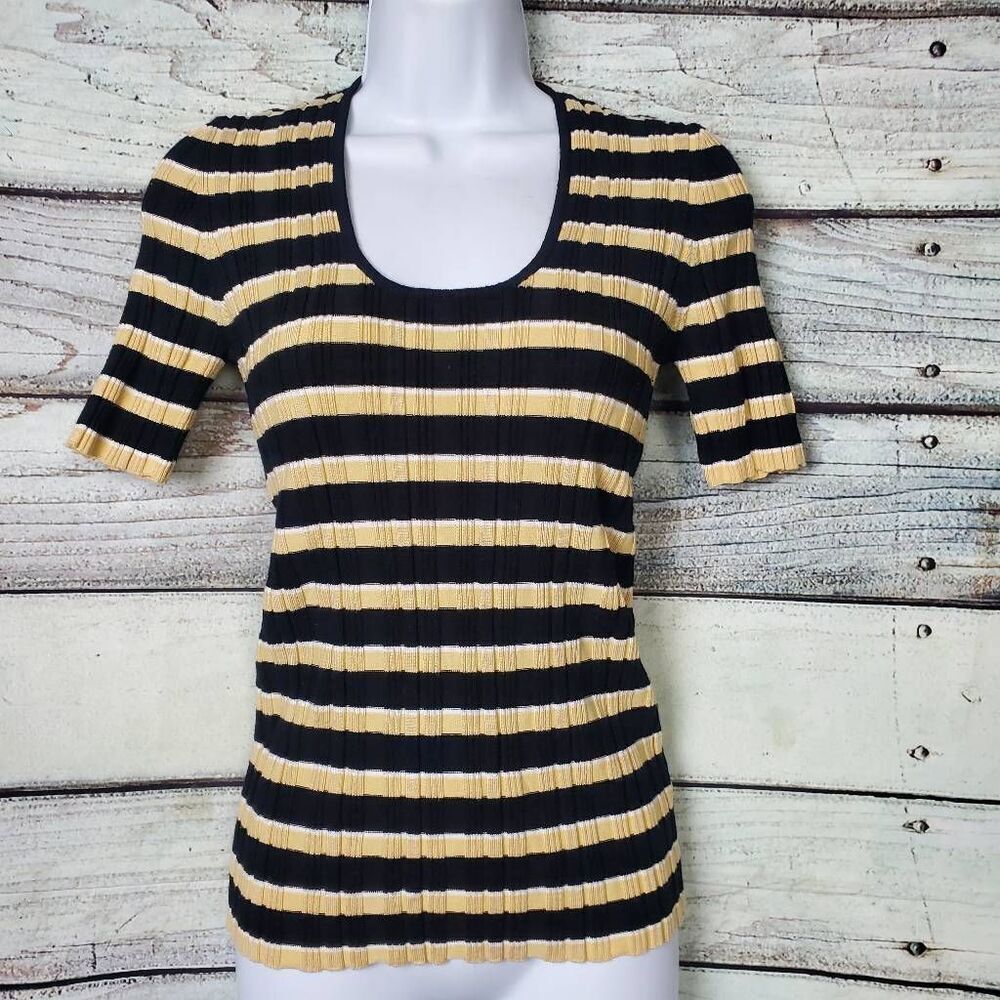 Tahari Women’s Ribbed Knit Black & Gold Striped Short Sleeve Top Size Medium